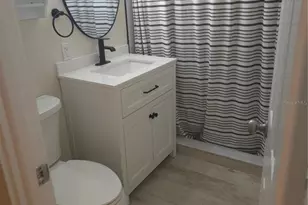 2212 Vinson Ave, Sarasota, FL 34232 - Photo 15