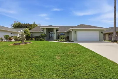 5207 86th Street Court W, Bradenton, FL 34210 - Photo 1