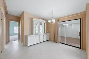 8420 Imperial Cir, Palmetto, FL 34221 - Photo 9