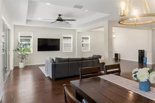 12725 Lateral Root Dr, Sarasota, FL 34238 - Photo 13