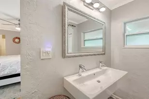 1127 S Osprey Ave, Sarasota, FL 34236 - Photo 31