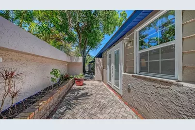 1127 S Osprey Avenue, Sarasota, FL 34236 - Photo 59
