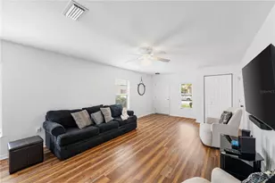15404 Bama Breeze Pl, Wimauma, FL 33598 - Photo 9