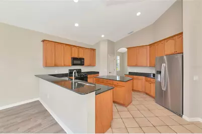 12079 Aster Avenue, Bradenton, FL 34212 - Photo 9
