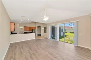 12079 Aster Ave, Bradenton, FL 34212 - Photo 11