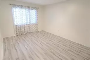 5310 26th Street W, Bradenton, FL 34207 - Photo 9