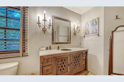 922 Indian Beach Drive, Sarasota, FL 34234 - Photo 29