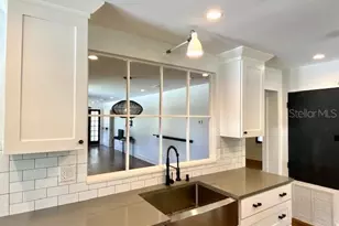 3611 Old Bradenton Rd, Sarasota, FL 34234 - Photo 7