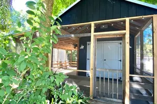 3611 Old Bradenton Rd, Sarasota, FL 34234 - Photo 29