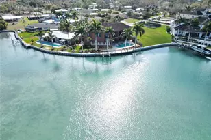 420 Palmetto Crescent, Nokomis, FL 34275 - Photo 3