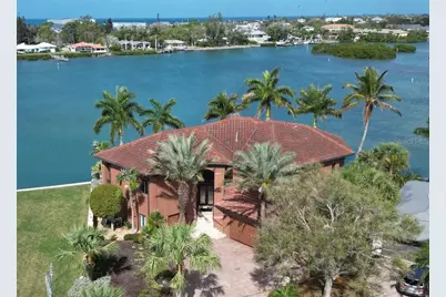 420 Palmetto Crescent, Nokomis, FL 34275 - Photo 1