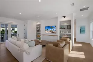 215 Sycamore Ave, Anna Maria, FL 34216 - Photo 13