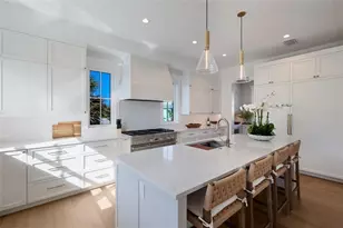 215 Sycamore Ave, Anna Maria, FL 34216 - Photo 17