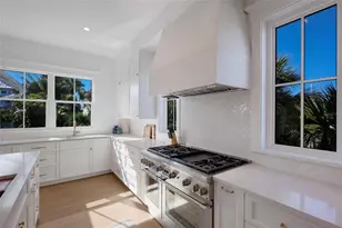 215 Sycamore Ave, Anna Maria, FL 34216 - Photo 21