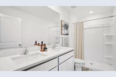 10924 44th Avenue E, Palmetto, FL 34221 - Photo 9