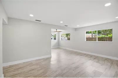 2816 Michigan Street, Sarasota, FL 34237 - Photo 9