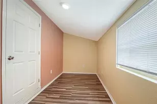 420 Kumquat Ct, Sarasota, FL 34236 - Photo 47