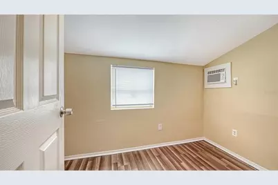 420 Kumquat Court, Sarasota, FL 34236 - Photo 47