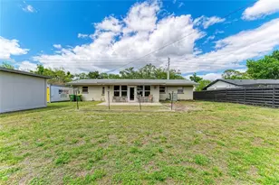 2286 Hyde Park St, Sarasota, FL 34239 - Photo 31