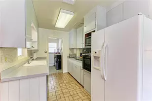 2286 Hyde Park St, Sarasota, FL 34239 - Photo 23