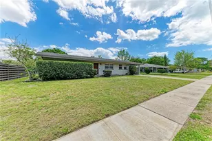 2286 Hyde Park St, Sarasota, FL 34239 - Photo 5