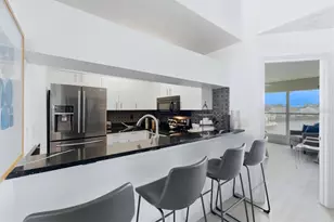 972 Sandpiper Cir, Bradenton, FL 34209 - Photo 17