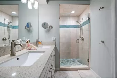 5310 Hyland Hills Avenue #2124, Sarasota, FL 34241 - Photo 11