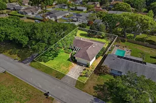 1911 Michelle Ln, Lakeland, FL 33813 - Photo 53