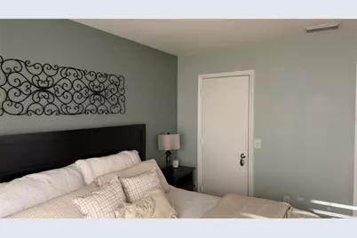 17437 SE 82nd Albemarle Avenue, The Villages, FL 32162 - Photo 11