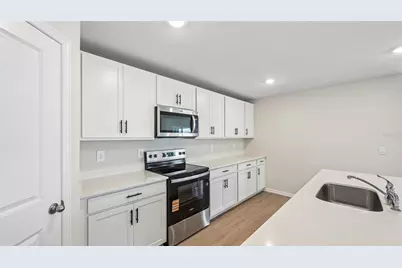 13135 Bending Creek Trail, Palmetto, FL 34221 - Photo 5