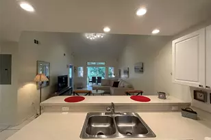 3605 54th Dr W, Bradenton, FL 34210 - Photo 5