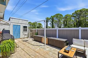 238 Palm Air Dr, Osprey, FL 34229 - Photo 31