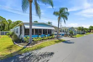 238 Palm Air Dr, Osprey, FL 34229 - Photo 5