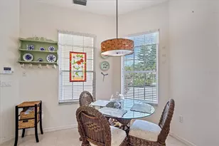 7220 Southgate Ct, Sarasota, FL 34243 - Photo 9