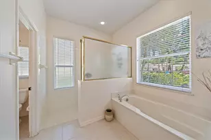 7220 Southgate Ct, Sarasota, FL 34243 - Photo 23