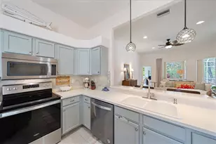7220 Southgate Ct, Sarasota, FL 34243 - Photo 13