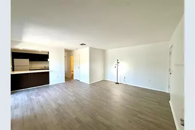 2632 Hidden Lake Drive N #E, Sarasota, FL 34237 - Photo 7