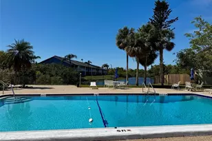 2632 Hidden Lake Dr N, Sarasota, FL 34237 - Photo 21