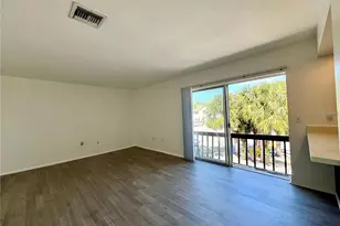 2632 Hidden Lake Dr N, Sarasota, FL 34237 - Photo 17
