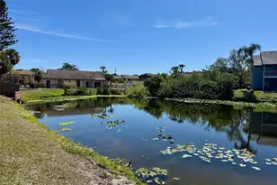 2632 Hidden Lake Dr N, Sarasota, FL 34237 - Photo 31