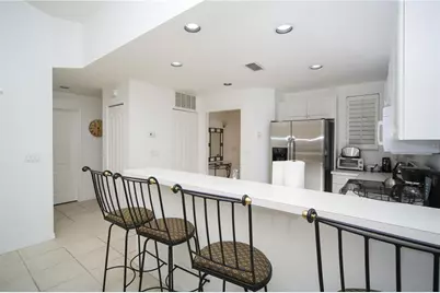 3702 54th Drive W #202, Bradenton, FL 34210 - Photo 9