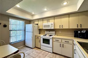 4644 Weybridge, Sarasota, FL 34235 - Photo 11