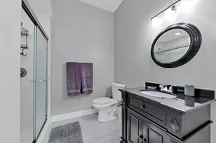 3702 54th Dr W, Bradenton, FL 34210 - Photo 13