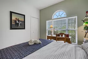 378 Londonderry Dr, Sarasota, FL 34240 - Photo 19