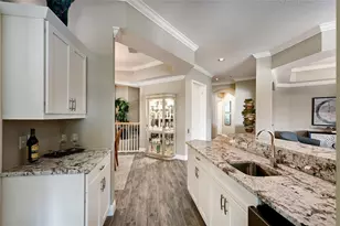 6523 Moorings Point Cir, Lakewood Ranch, FL 34202 - Photo 11