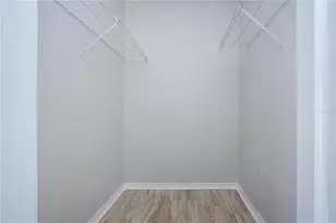 9590 Knightsbridge Cir, Sarasota, FL 34238 - Photo 37