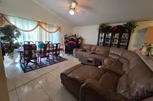 2319 Lily Pad Ln, Kissimmee, FL 34743 - Photo 19