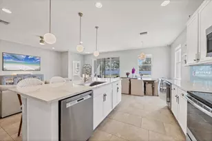 5333 Charlie Brown Ln, Sarasota, FL 34233 - Photo 9