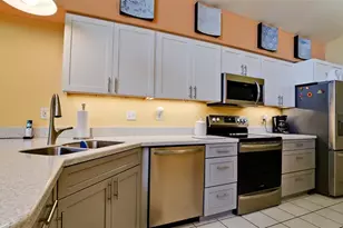 11223 Sanctuary Dr, Bradenton, FL 34209 - Photo 9