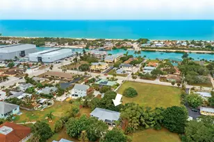 109 Shore Rd, Nokomis, FL 34275 - Photo 35